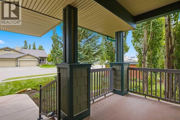 9 Bridle Estates Way Sw, Calgary, AB, photo 3