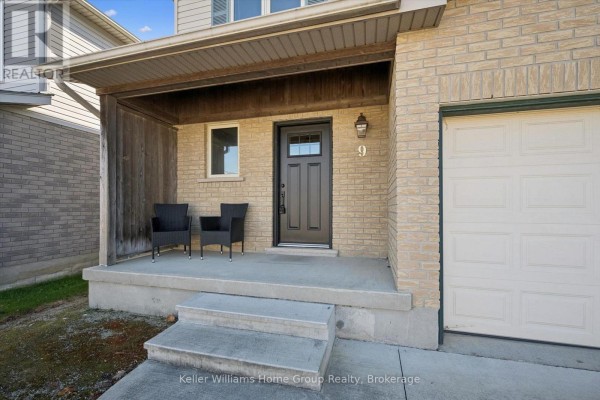 Kitchen - 9 Bristow Creek Drive, Woolwich, ON N3B3K7 Photo 4