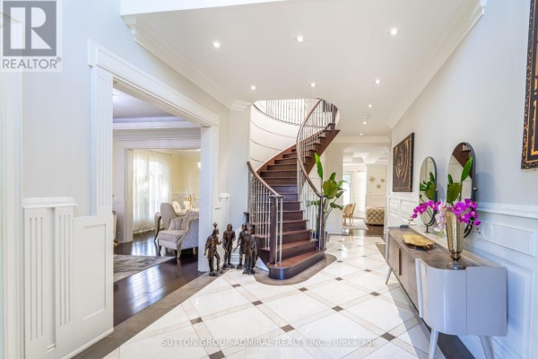 Eating area - 9 Calderon Crescent, Toronto, ON M2R2E4 Photo 5
