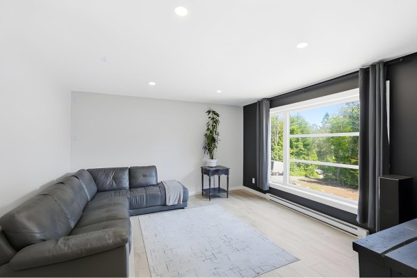 9 Ch. Du Lac-huot, #a, Val Des Monts, QC, photo 3
