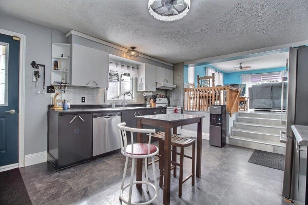 9 Ch. Patterson, Cayamant, QC, photo 3