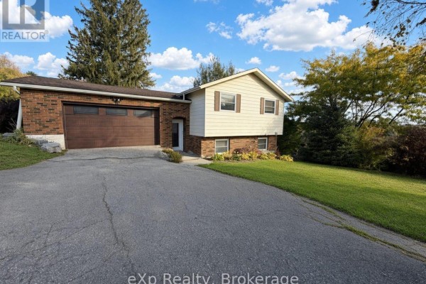 9 Charlotte Street, Brockton, ON N0G2V0 Photo 2