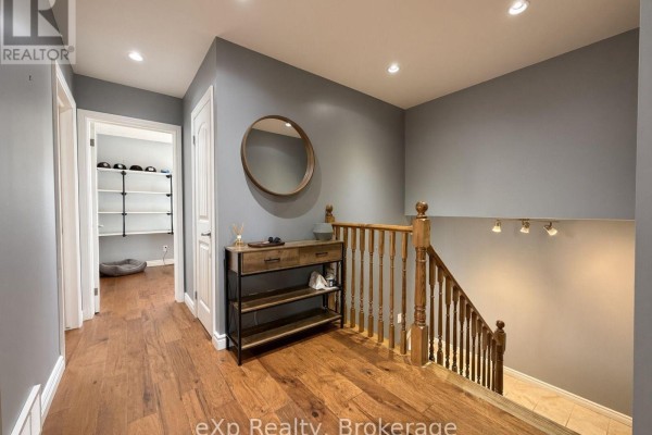 9 Charlotte Street, Brockton, ON N0G2V0 Photo 5