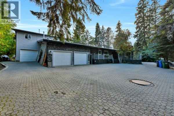 9 Cronquist Close, Red Deer, AB, photo 2