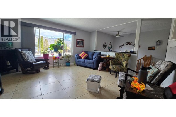 9 Dogwood Place, Osoyoos, BC, photo 2