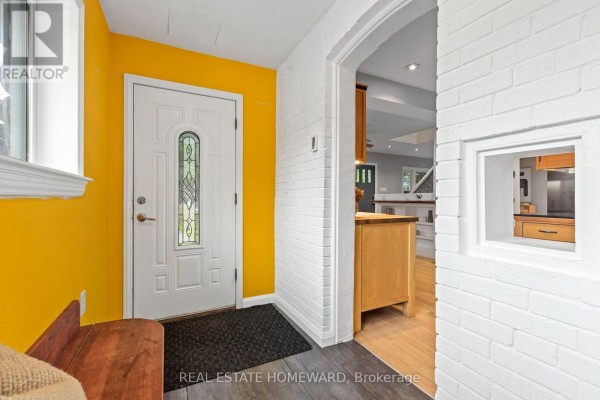 9 Dromore Crescent, Toronto, ON, photo 3