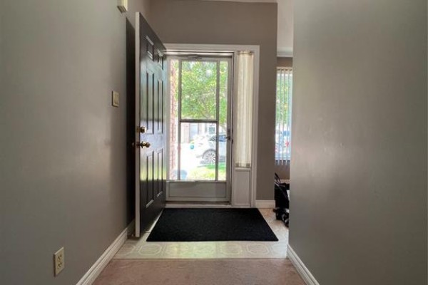 9 Erie Glen Crescent, Leamington, ON, photo 3