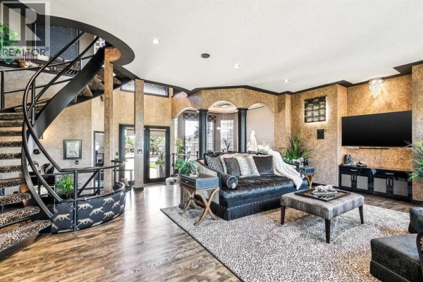 Living room - 9 Evergreen Cove Sw, Calgary, AB T2Y3J7 Photo 2