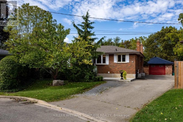 Bathroom - 9 Glen Avenue, St  Catharines, ON L2S1L2 Photo 3