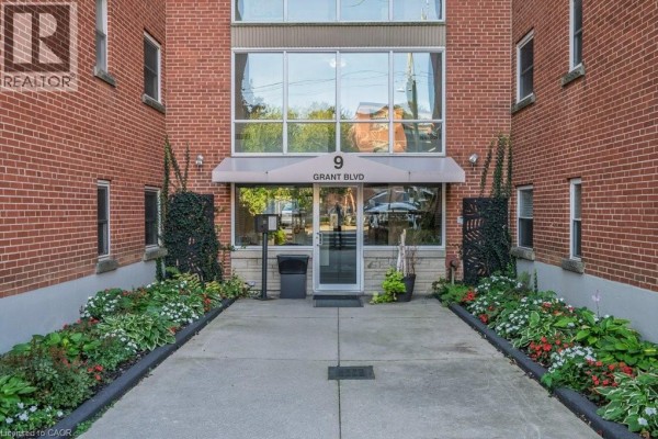 9 Grant Boulevard Unit# 201, Dundas, ON, photo 2