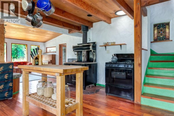 Sunroom - 9 Grant Rd, Lasqueti Island, BC V0R2J0 Photo 4