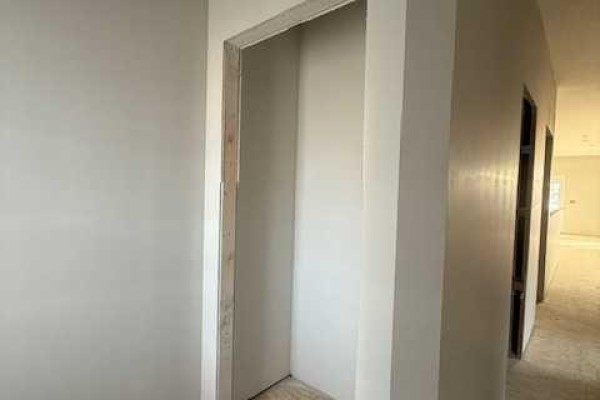 2pc Bathroom - 9 Gray Close, Sylvan Lake, AB T4S0W4 Photo 4
