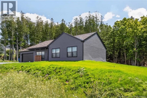 9 Greystone Drive, Quispamsis, NB, photo 3