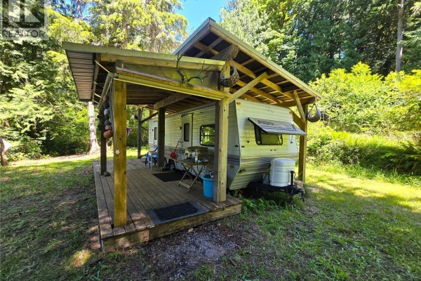 9 Headquarters Bay, Port Alberni, BC V9Y6G2 Photo 4