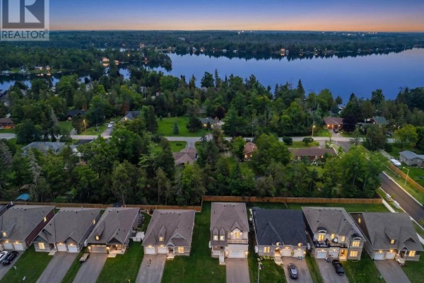 Bedroom 4 - 9 Hillcroft Way, Kawartha Lakes, ON K0M1A0 Photo 3