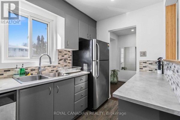 Primary Bedroom - 9 Horatio Court, Brampton, ON L6S1X8 Photo 4