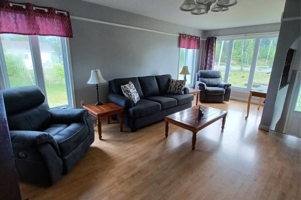 Living room - 9 Juniper Crescent, Traytown, NL A0G4K0 Photo 5
