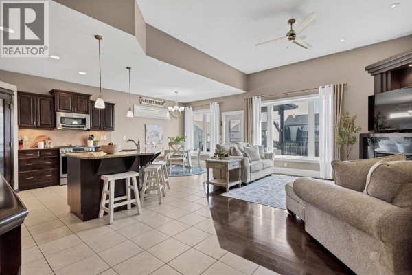 Dining room - 9 Liberty Place, Sylvan Lake, AB T4S0A2 Photo 4