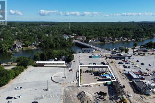9 Main Street, Wasaga Beach, ON L9Z2K3 Photo 4