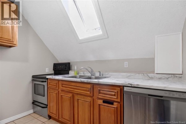 9 Mansfield, Moncton, NB E1A2V8 Photo 4