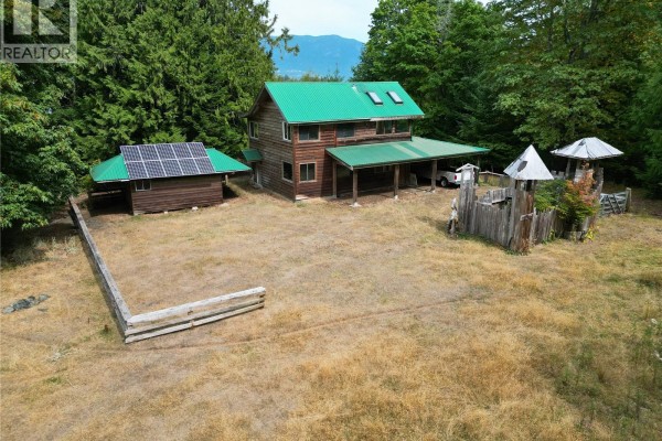 Primary Bedroom - 9 Mine Rd, Lasqueti Island, BC V0R2J0 Photo 4