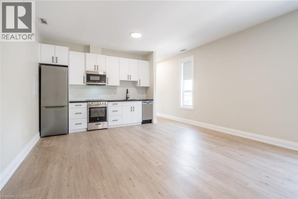 Bedroom - 9 Munn Street Unit# A, Hamilton, ON L8V1J8 Photo 4