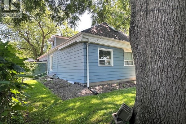 9 Norfolk Street N, Hamilton, ON, photo 2