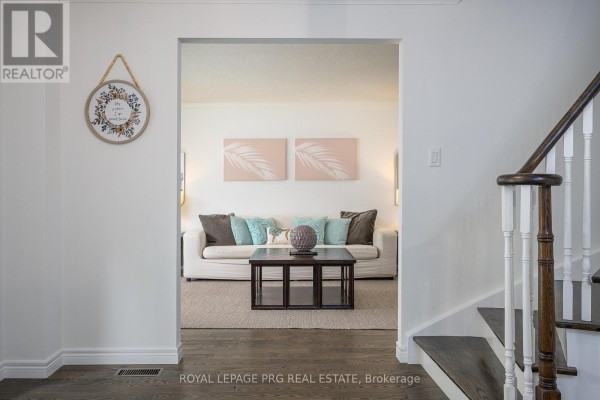 Family room - 9 Oakridge Drive, Barrie, ON L4N5N6 Photo 5