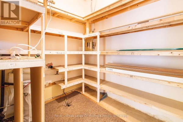 9 Ontario Street, Bracebridge, ON P1L2A7 Photo 3
