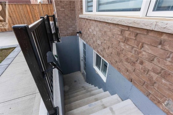 9 Price Street Unit# Lower, Brantford, ON, photo 2