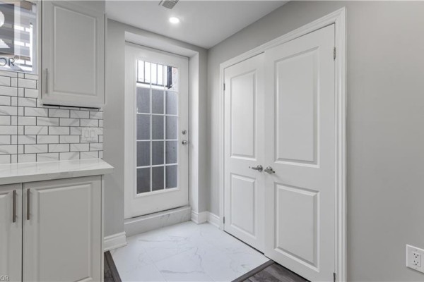 9 Price Street Unit# Lower, Brantford, ON, photo 3