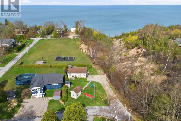 9 Ravine Park Road N, Central Huron, ON, photo 2