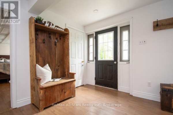 Primary Bedroom - 9 Riverside Drive, Kawartha Lakes, ON K9V0H6 Photo 3