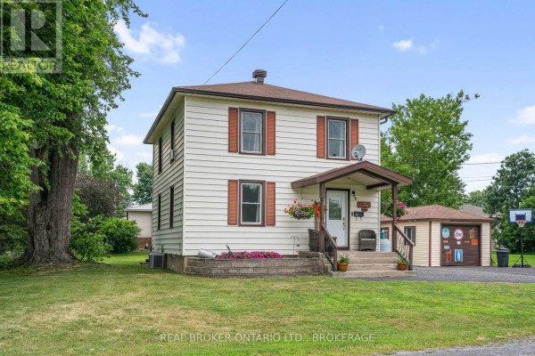 9 Spruce Street, South Glengarry, ON K0C1N0 Photo 4