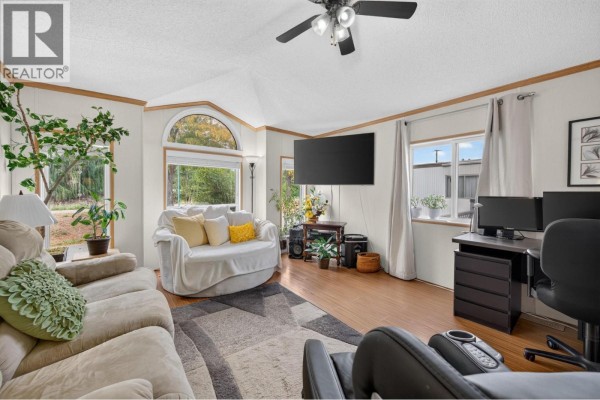 3pc Ensuite bath - 9 Van Dyke Street Unit# 9v, Kamloops, BC V2B4G2 Photo 2