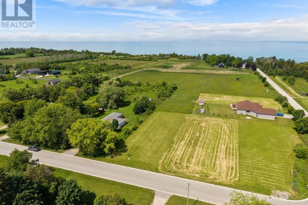 9 Wellington Street S, Ashfield Colborne Wawanosh, ON N7A3X9 Photo 4