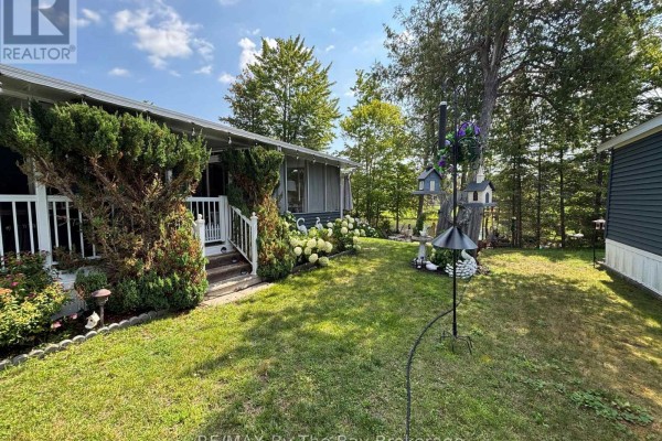Sunroom - 9 White Pines Trail, Wasaga Beach, ON L9Z1X7 Photo 5