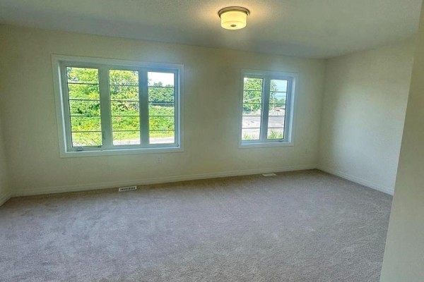 Bedroom 2 - 90 - 660 Colborne Street, Brant, ON N3T0Y7 Photo 4