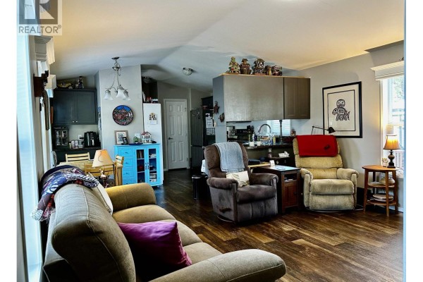 90 3616 Larch Avenue, Terrace, BC, photo 3