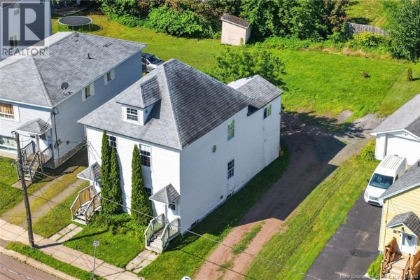 4pc Bathroom - 90-92 Edward Street, Moncton, NB E1A3Y9 Photo 2