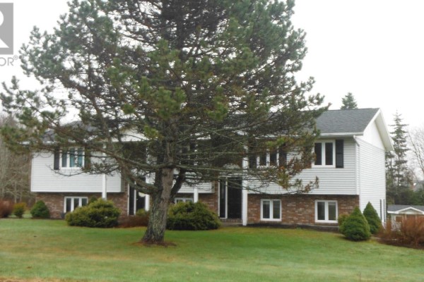 90-94 Stockman Drive, Charlottetown, PE, photo 3