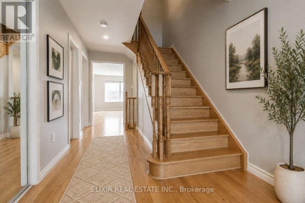 Bedroom 2 - 90 Delport Close, Brampton, ON L6P1V2 Photo 5