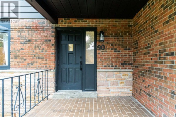 Family room - 90 Euclid Avenue, Toronto, ON M1C1J9 Photo 4