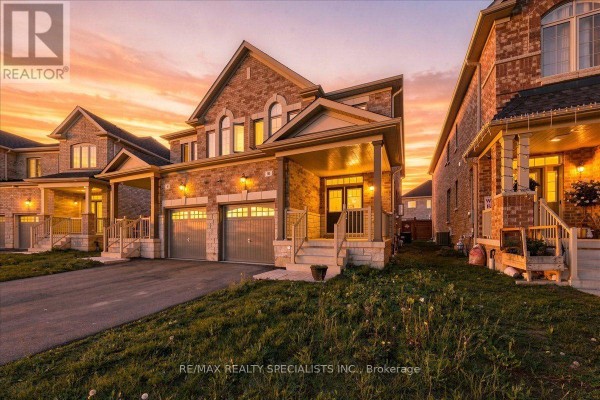 Living room - 90 Ferragine Crescent, Bradford West Gwillimbury, ON L3Z4K2 Photo 2