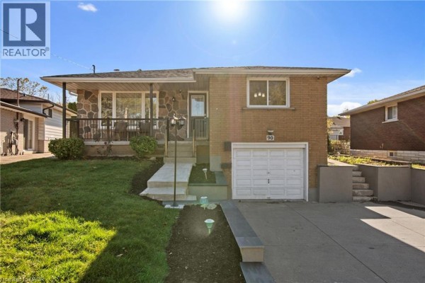 3pc Bathroom - 90 June Street, Hamilton, ON L9A2R7 Photo 4