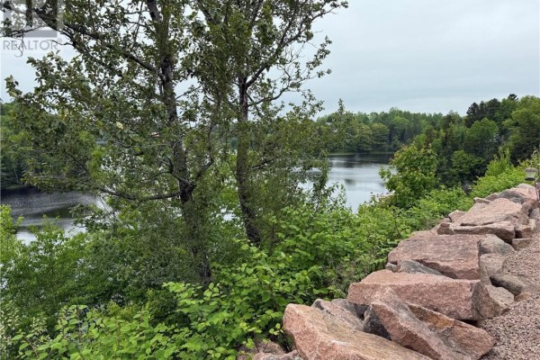90 L'etete Road, St George, NB, photo 3
