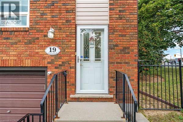 90 Magnolia Drive Unit# 19, Hamilton, ON, photo 2