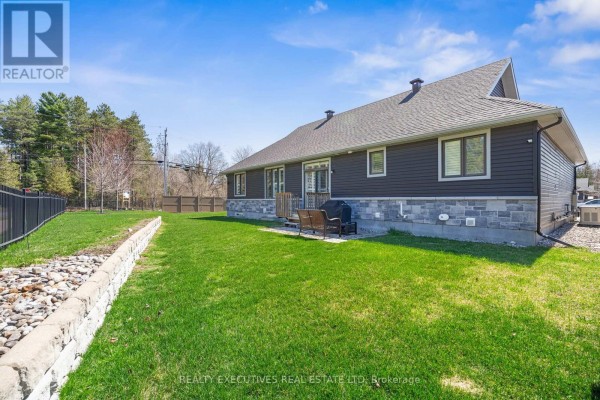 Utility room - 90 Magnolia Way, North Grenville, ON K0G1J0 Photo 3