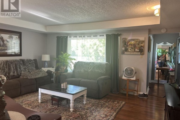 90 Mary Street, North Huron, ON, photo 3