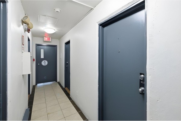 Bathroom - 90 Rue Front, #402, Gatineau, QC J9H6E9 Photo 4